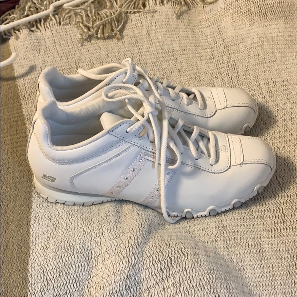 Worn once sketchers rhinestone sneakers
